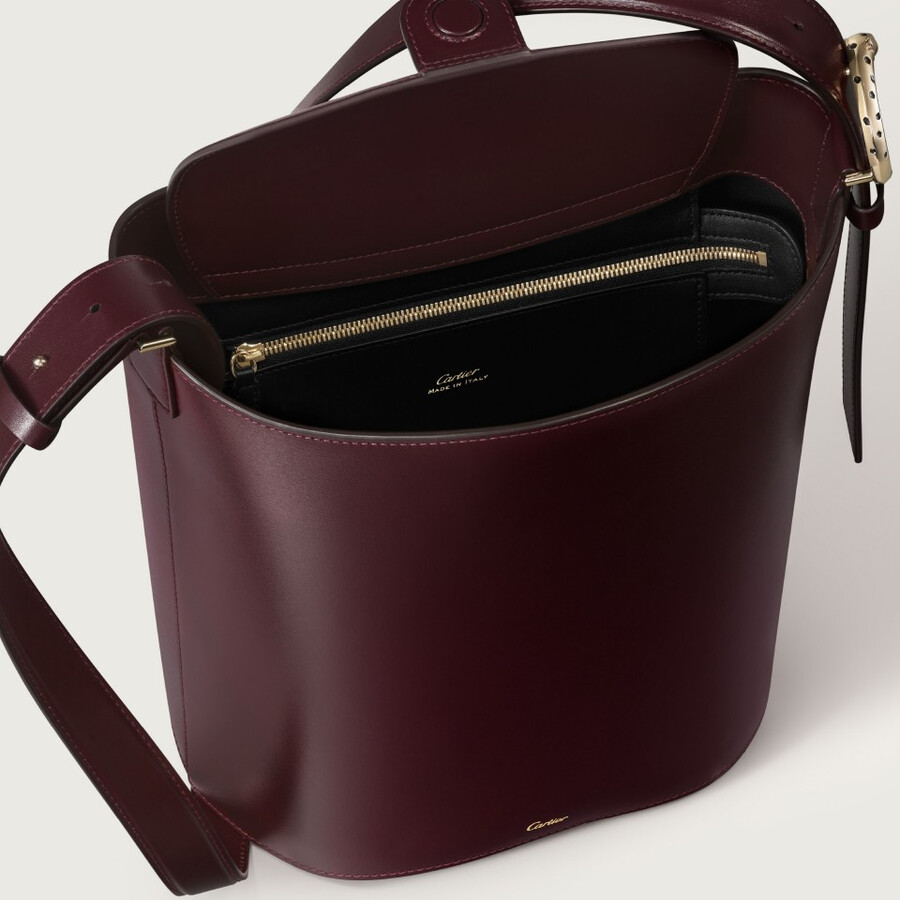 kleines modell einer beuteltasche panthère c de cartier