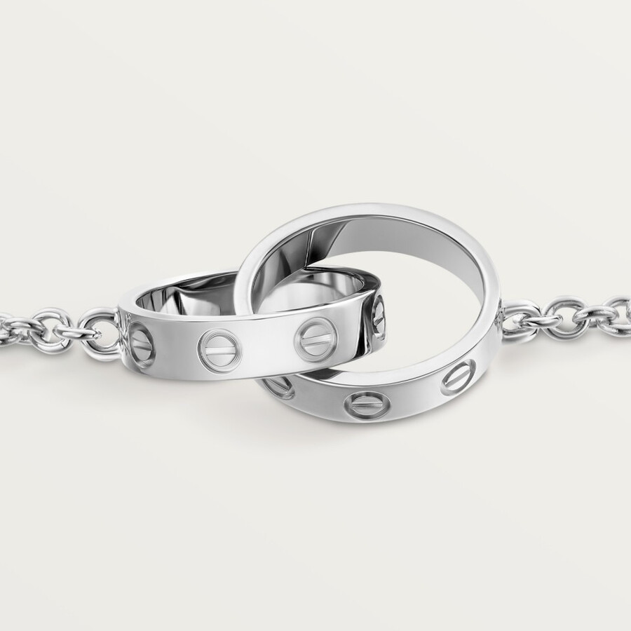 love-armband an der kette