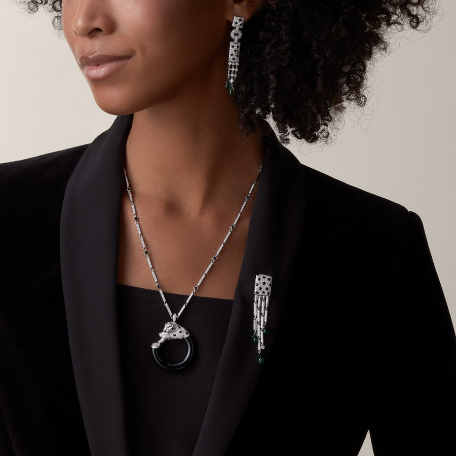 panthère de cartier ohrringe smaragde pavé