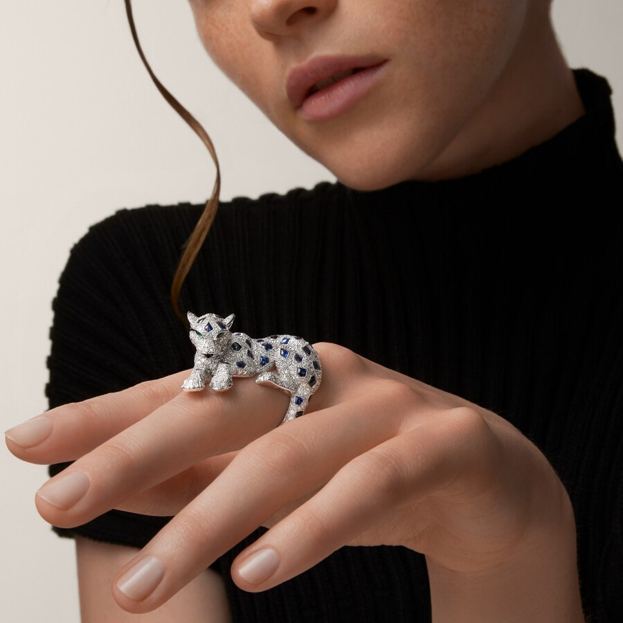 panthère de cartier-ring saphir pavé